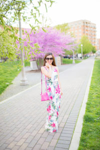 white floral knit maxi dress tia perciballi fashion and lifestyle blog