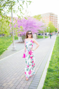 white floral knit maxi dress tia perciballi fashion and lifestyle blog