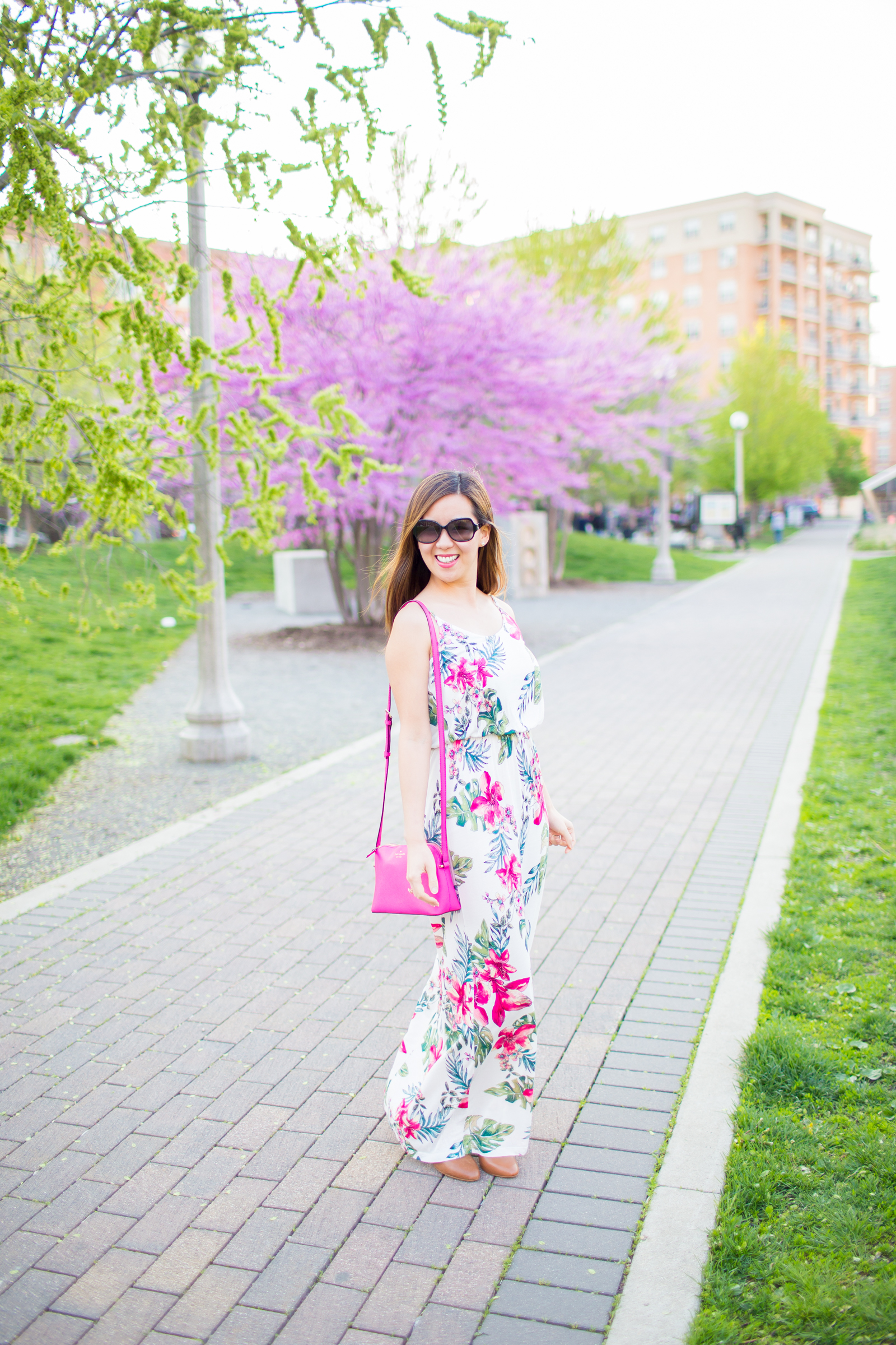 white floral knit maxi dress tia perciballi fashion and lifestyle blog